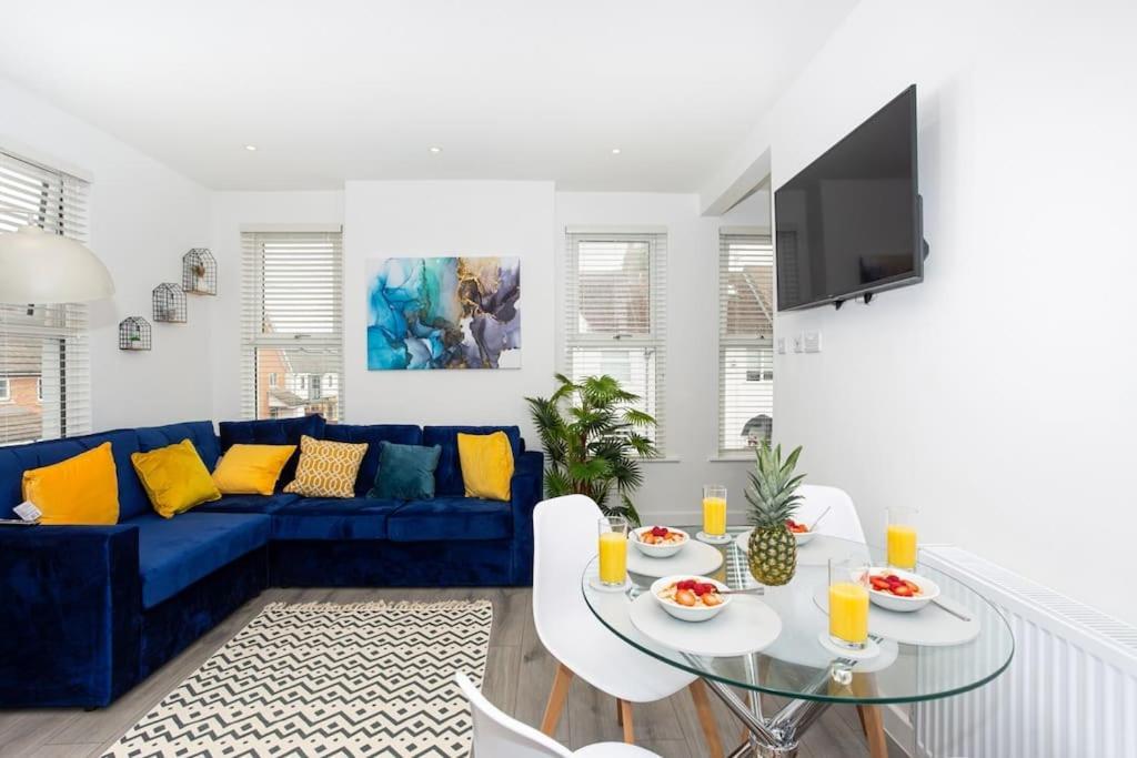2 Bed Apartment Near The Beach Саутенд-он-Си Экстерьер фото